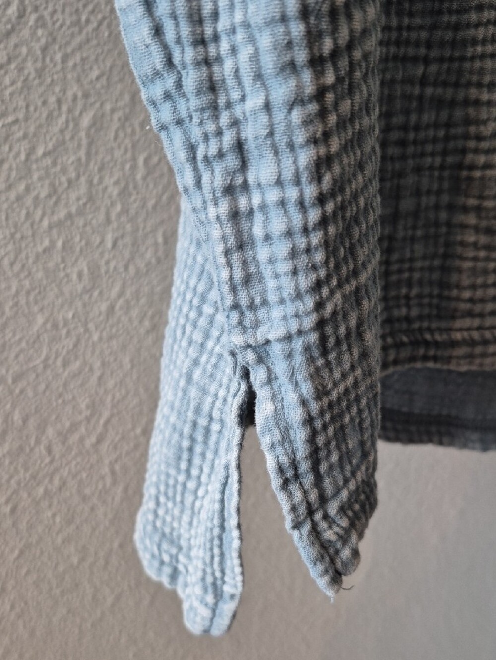 Zenana Outfitters Light Blue Crinkle Short Sleeve Tee - Picture 5 of 8
